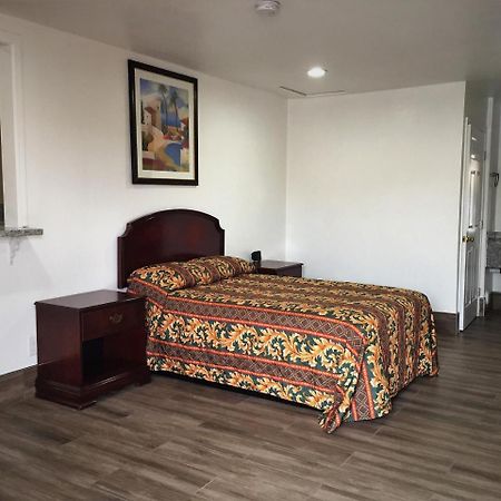 מונטקלייר Welcome Inn Motel מראה חיצוני תמונה